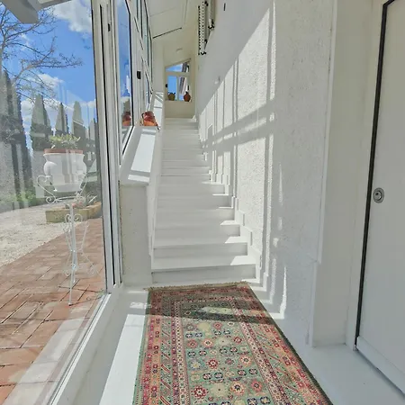 Apartment Bagnolo 23 Colli Dell Infinito